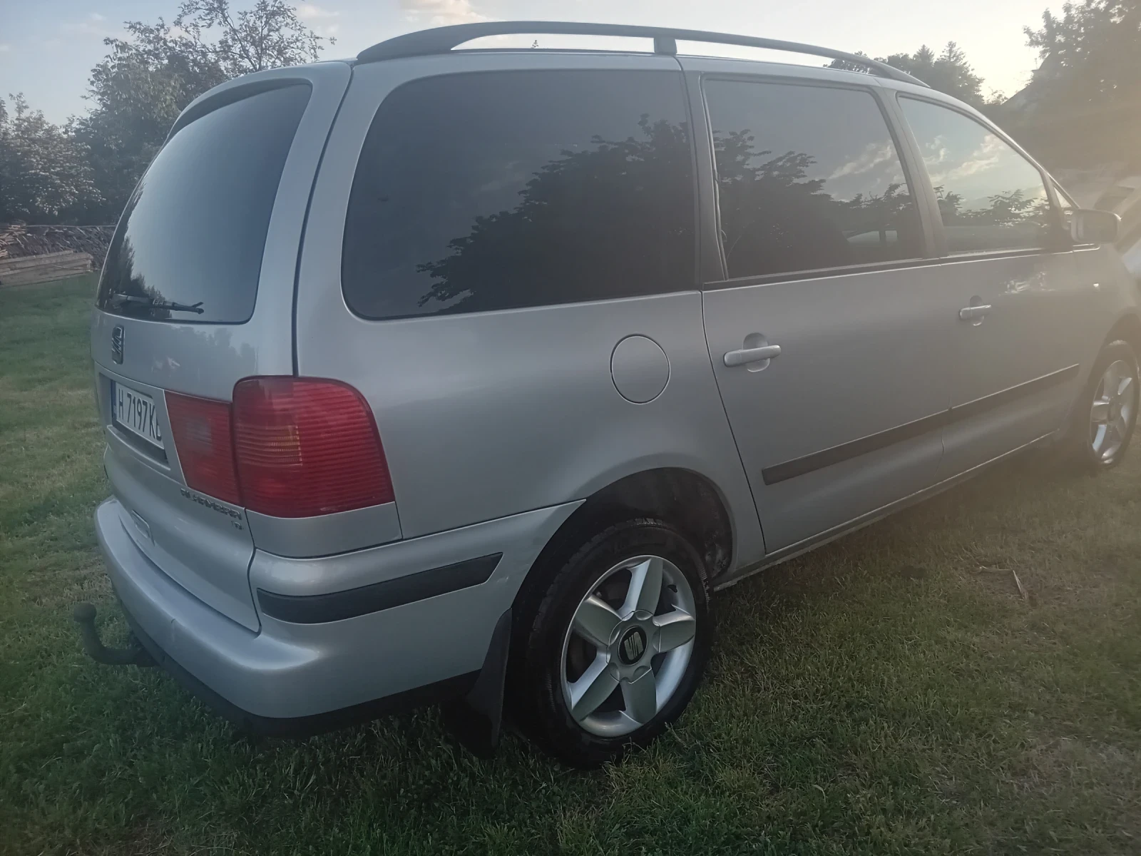 Seat Alhambra 1.9, снимка 6 - Автомобили и джипове - 54984366