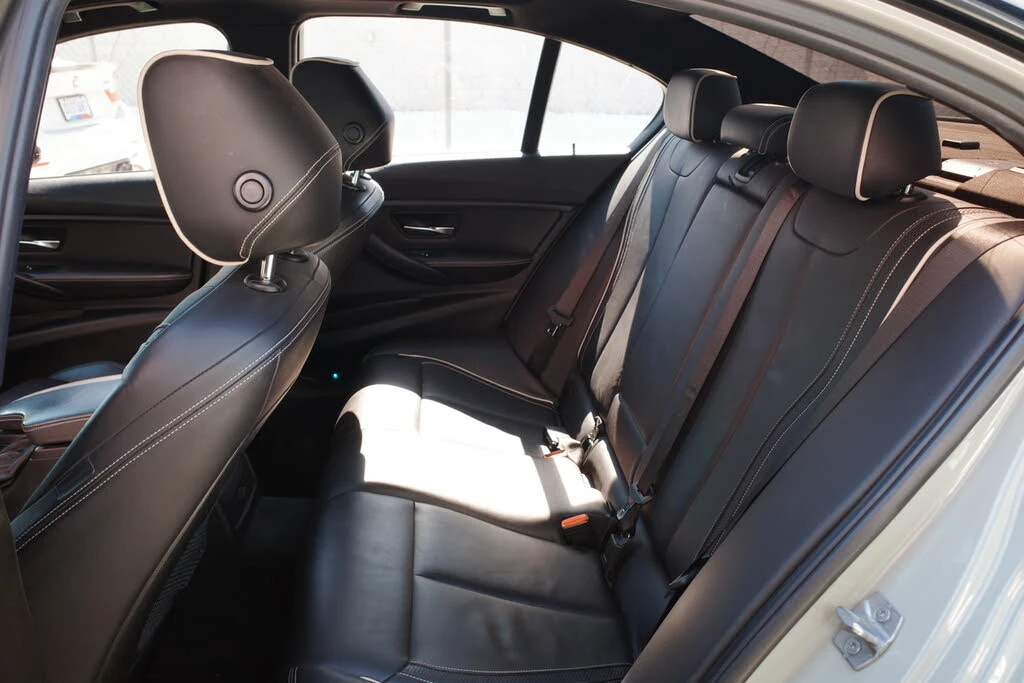 BMW 340 M Preformance , снимка 13 - Автомобили и джипове - 55761979