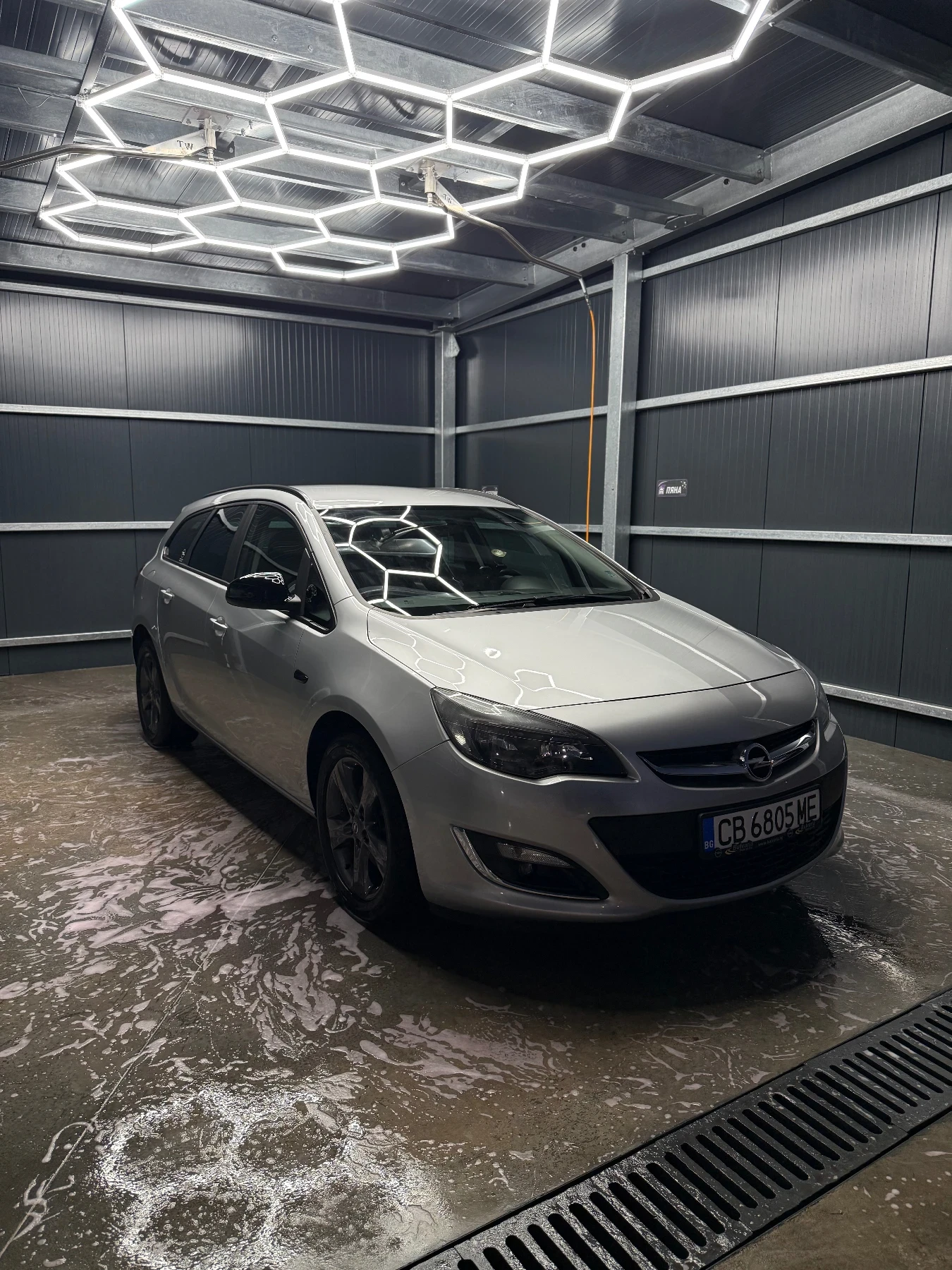 Opel Astra J