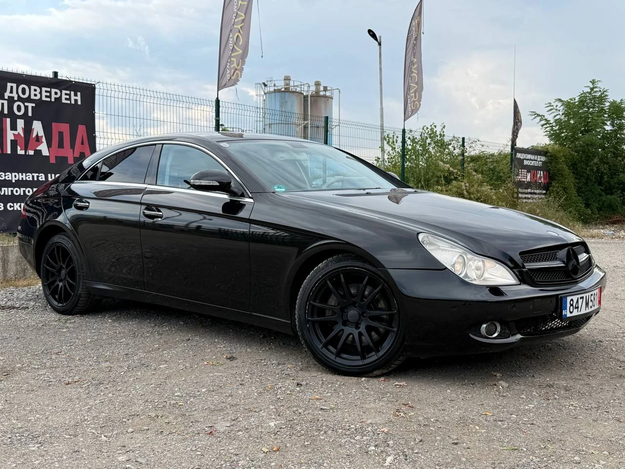 Mercedes-Benz CLS 500 5.0V8* ОБДУХВАНЕ* * ПОДГРЕВ* НАВИГАЦИЯ, снимка 2 - Автомобили и джипове - 55825923