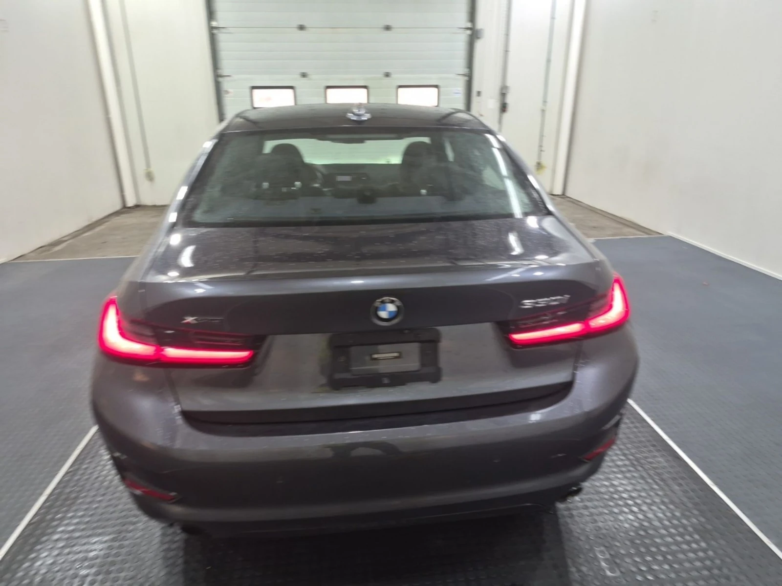 BMW 330 | xDrive | ������ ���� �� �������� & ���������� | Mobile.bg � ����������� 6