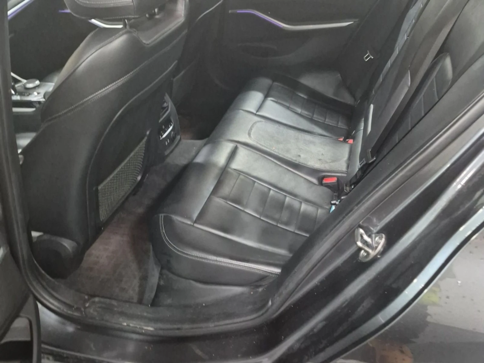 BMW 330 | xDrive | ������ ���� �� �������� & ���������� | Mobile.bg � ����������� 13