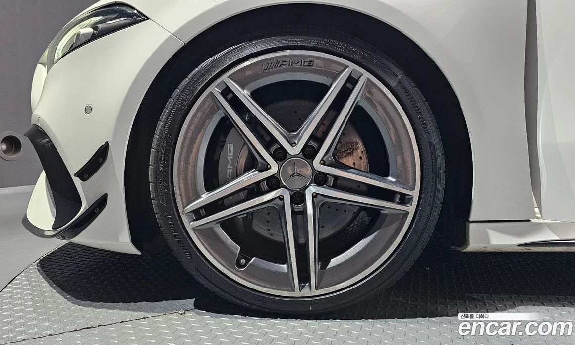 Mercedes-Benz A45 AMG 4MAITC+ , снимка 5 - Автомобили и джипове - 56276920