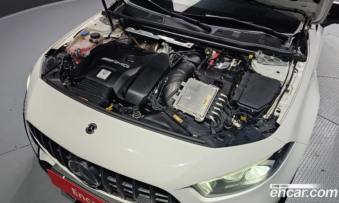 Mercedes-Benz A45 AMG 4MAITC+ , снимка 6 - Автомобили и джипове - 56276920