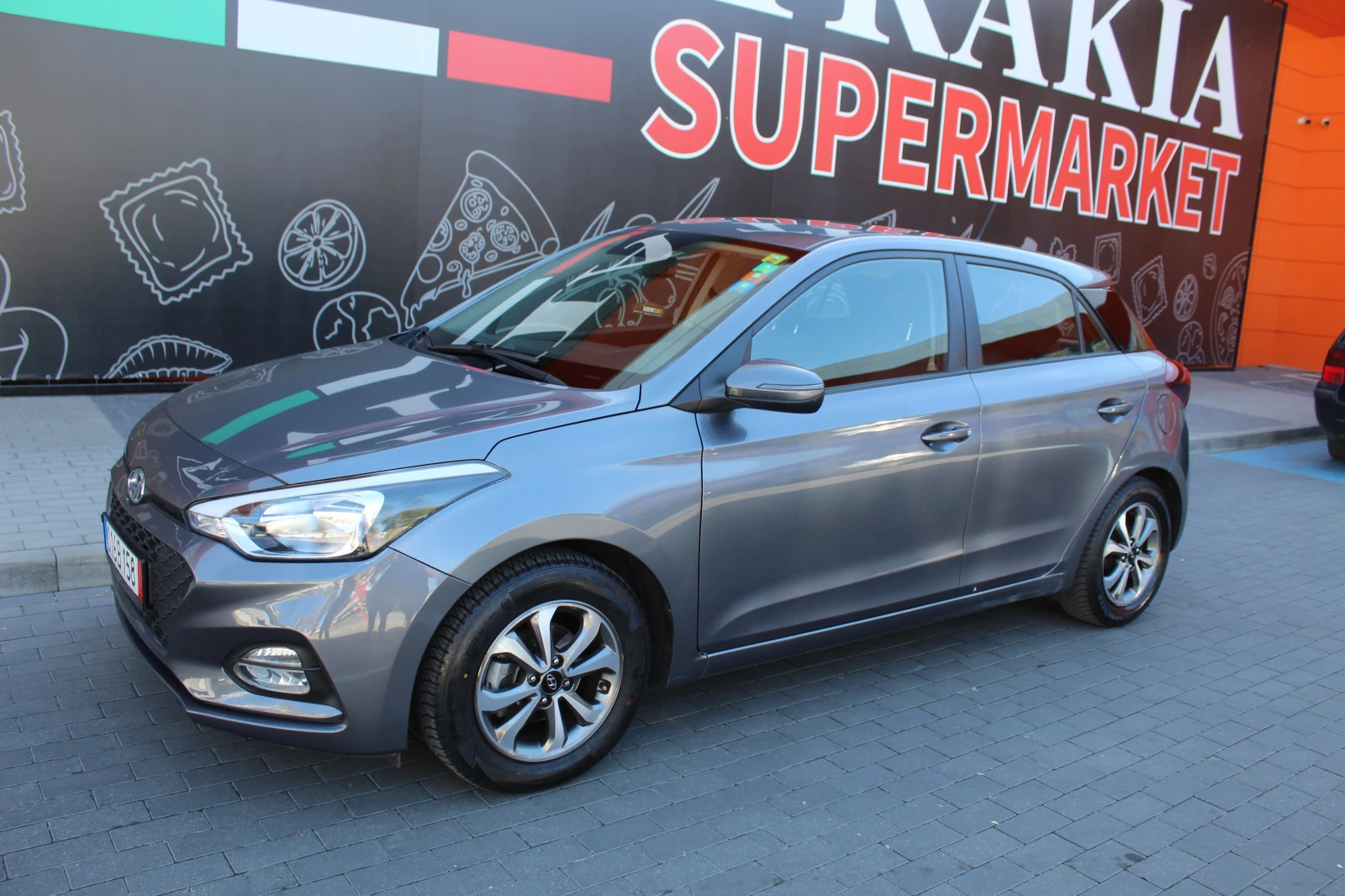 Hyundai I20 1.2MPI GAS BRC, снимка 10 - Автомобили и джипове - 56338106