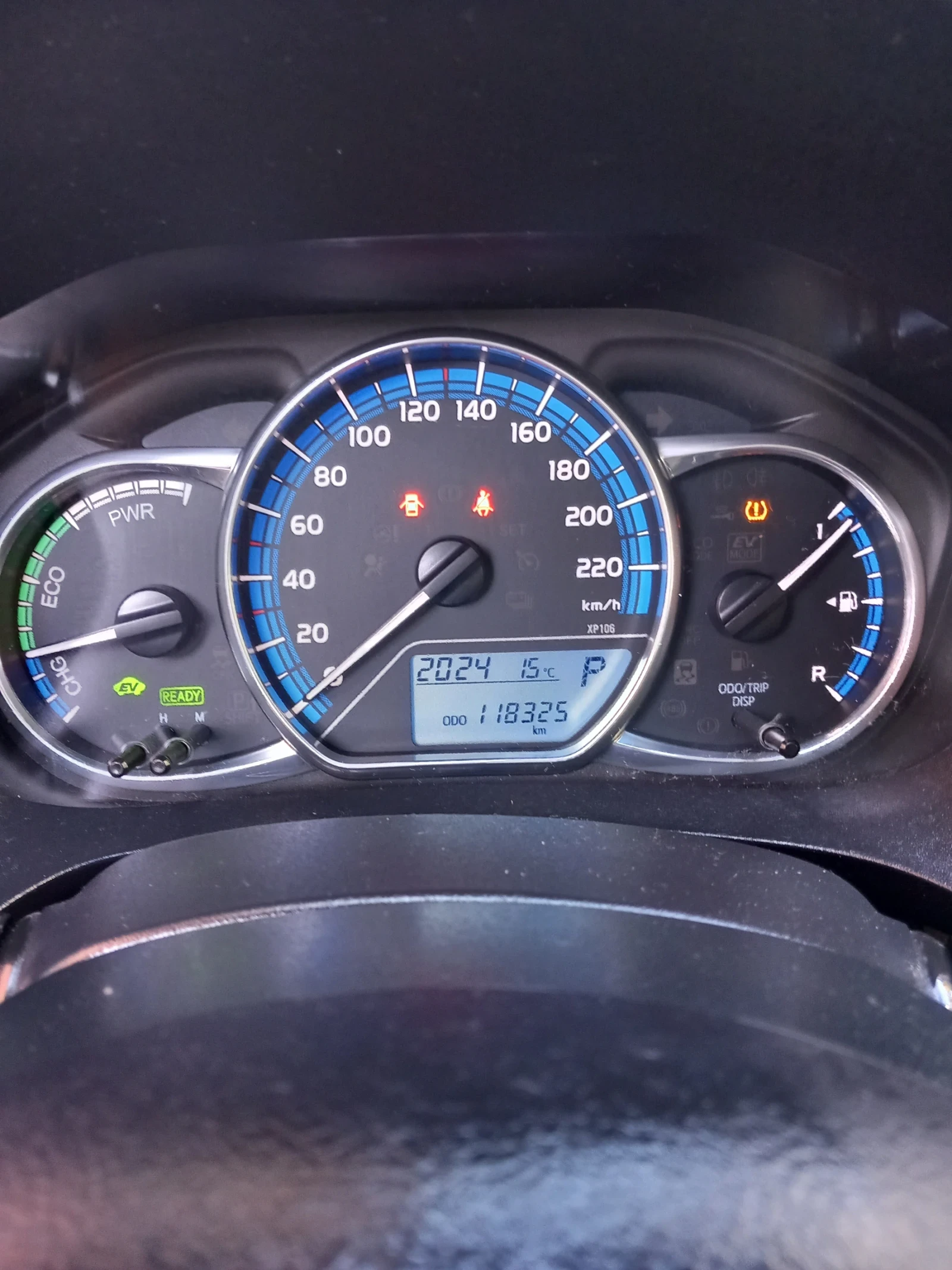 Toyota Yaris 1.5hibrid , 118000km. | Mobile.bg � ����������� 6
