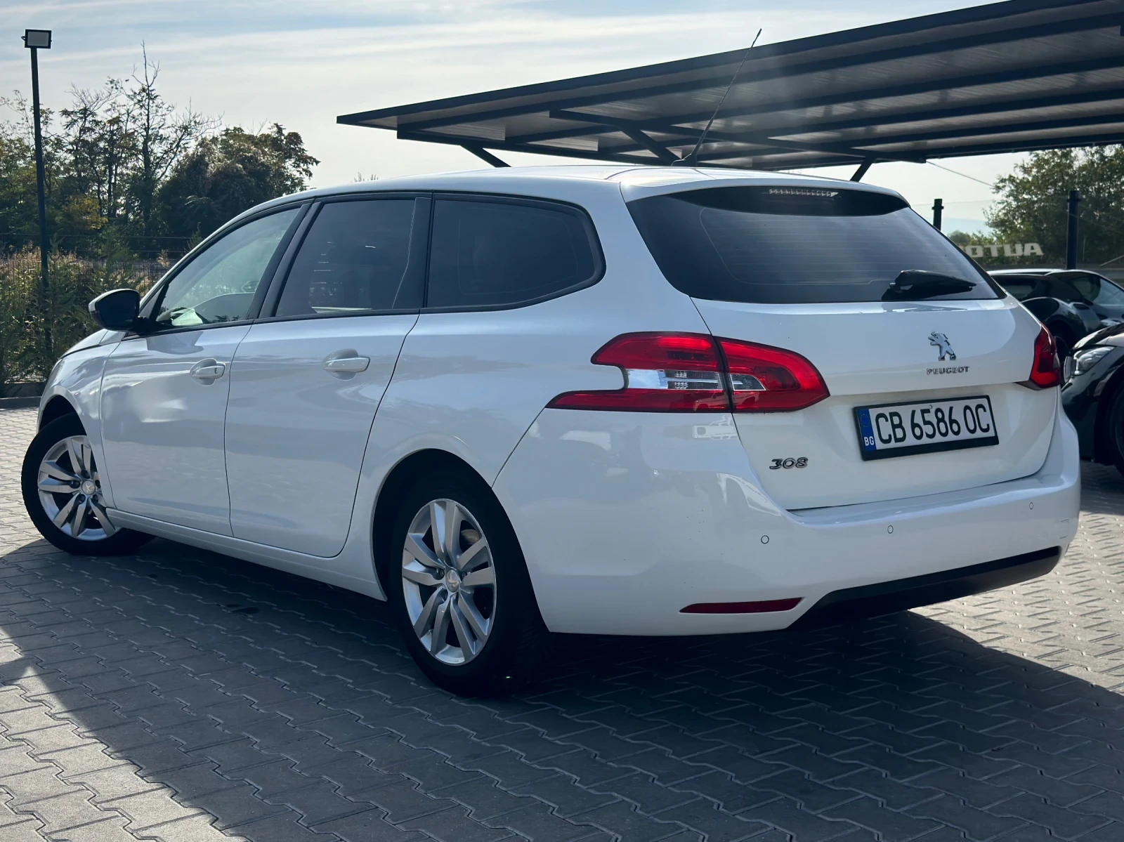 Peugeot 308, снимка 12 - Автомобили и джипове - 56696572