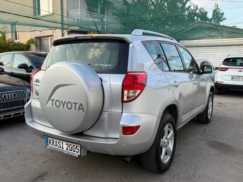 Toyota Rav4 2.2D4D 136HP, снимка 6 - Автомобили и джипове - 52111881