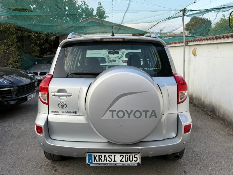 Toyota Rav4 2.2D4D 136HP, снимка 5 - Автомобили и джипове - 52111881