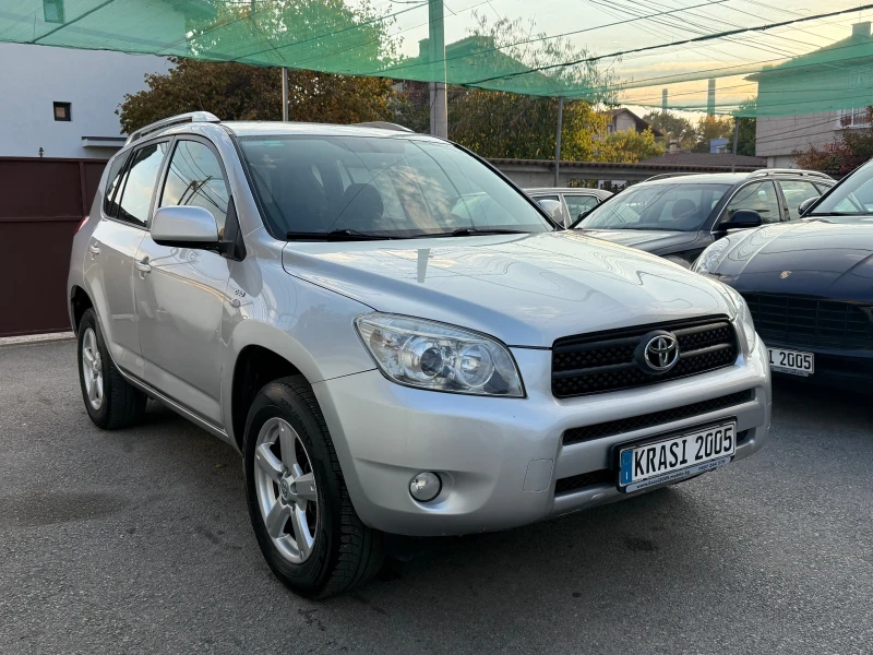 Toyota Rav4 2.2D4D 136HP, снимка 3 - Автомобили и джипове - 52111881