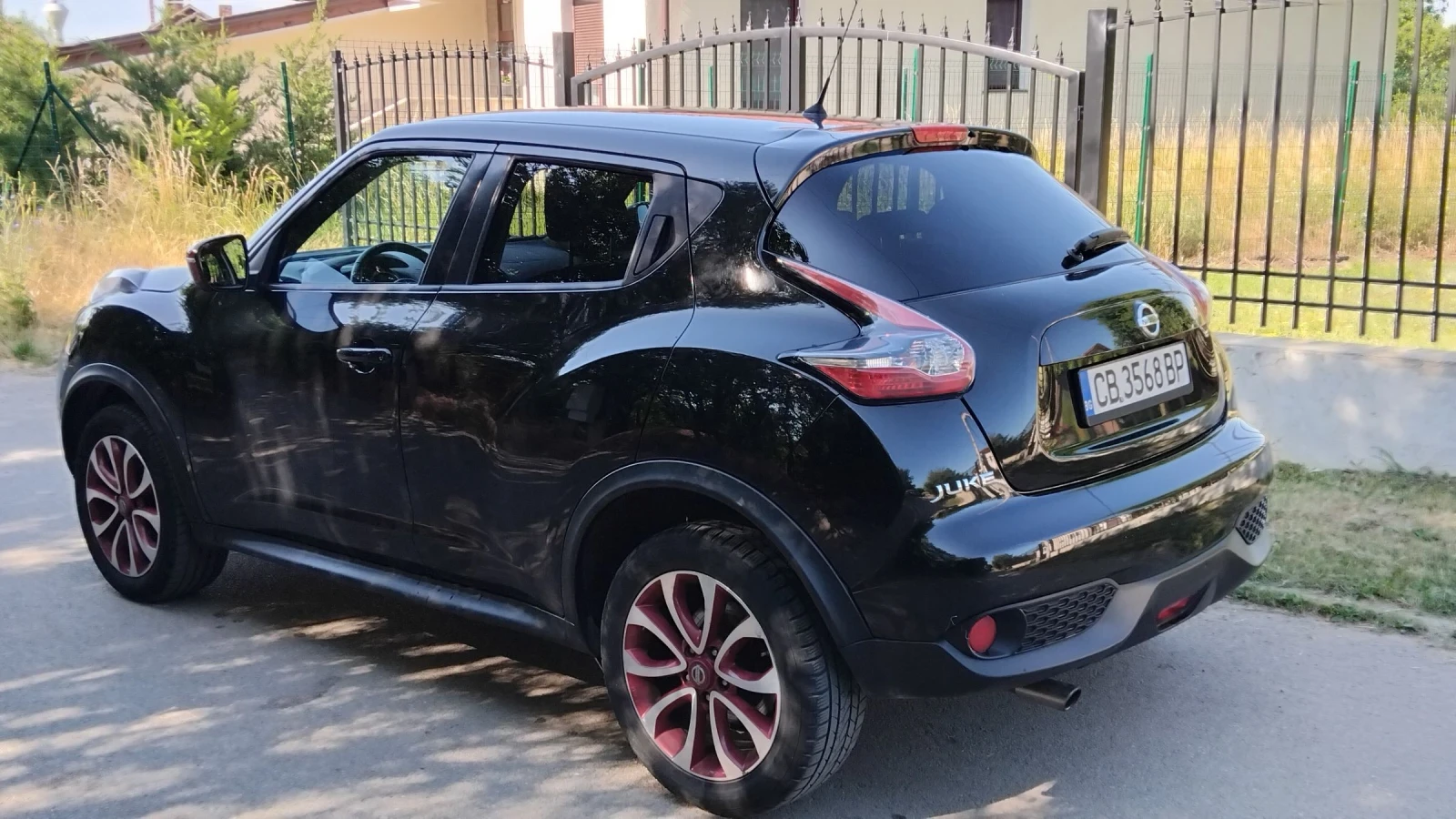 Nissan Juke 1.6  - изображение 4