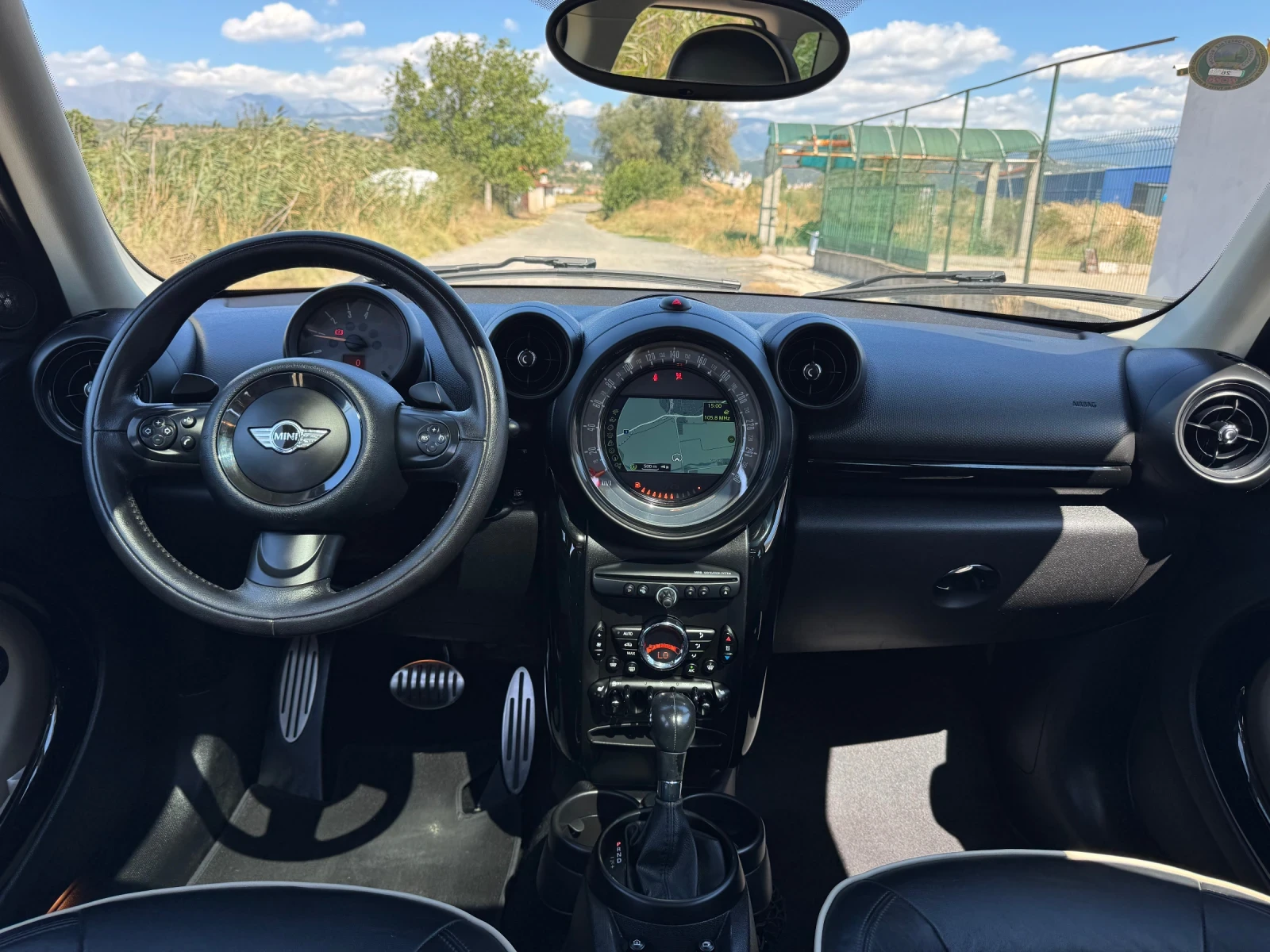 Mini Countryman SD ALL4 * PANO* NAVI* FULL* EURO 6B*  - изображение 10