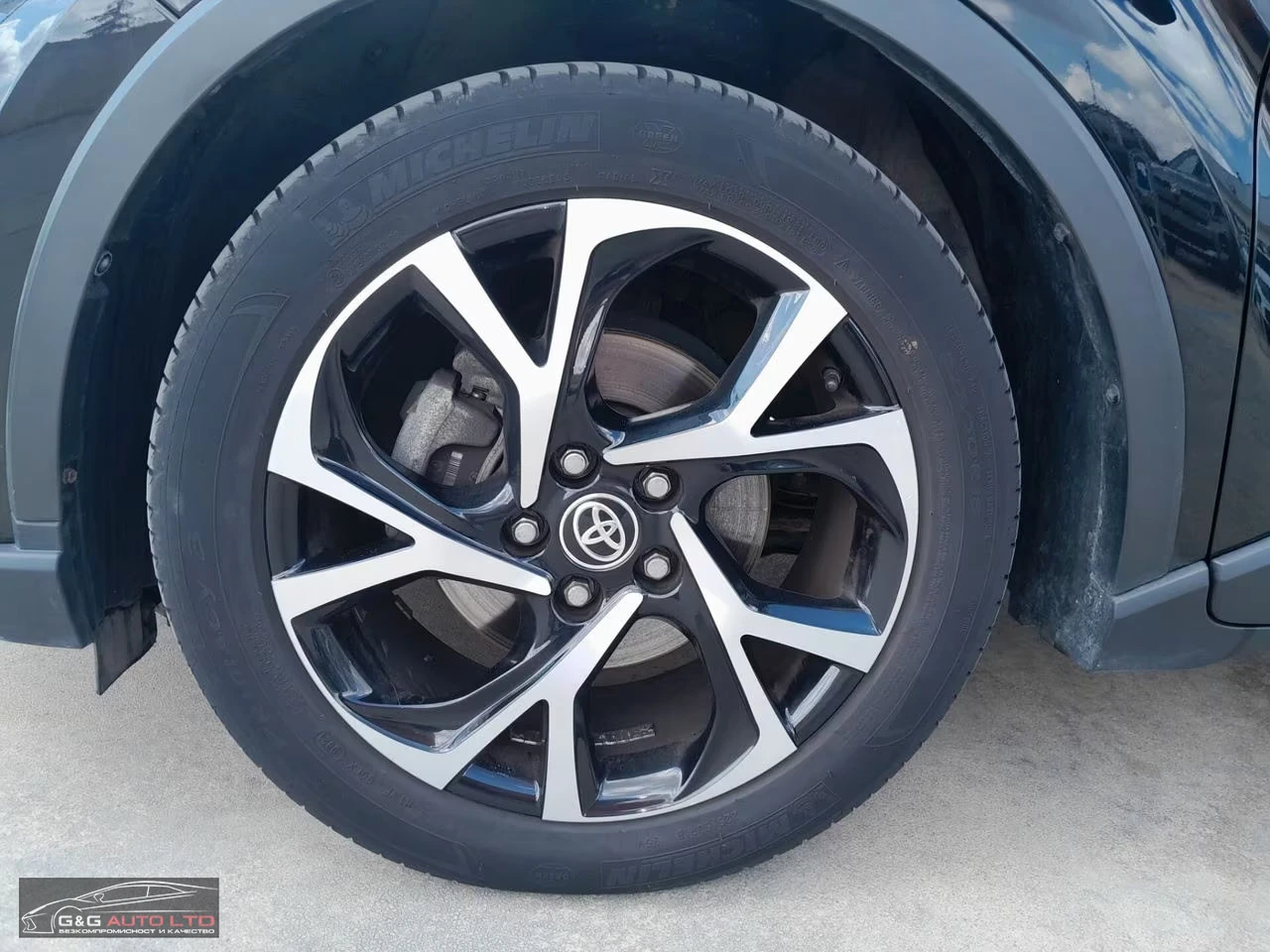 Toyota C-HR LOUNGE/2.0/HYBRID/150HP/CAMBIO/AUTOM/NAVI/174D - изображение 7