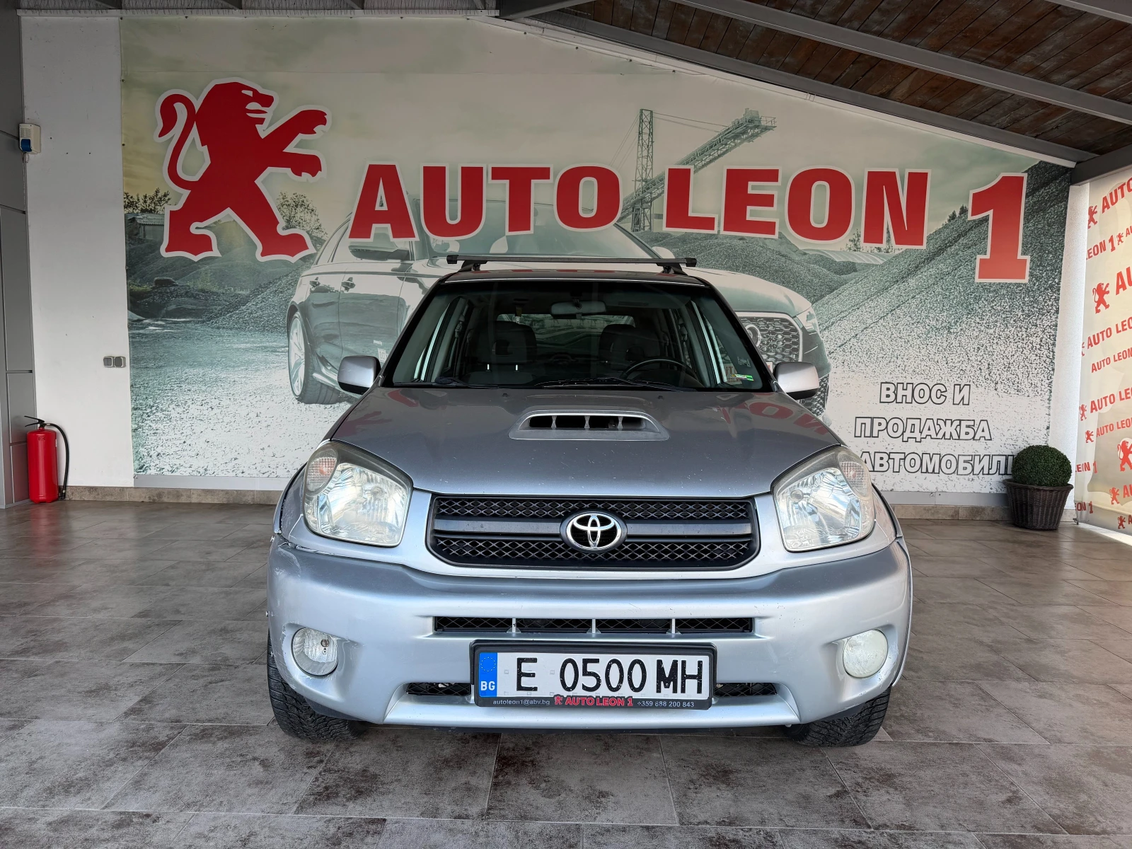 Toyota Rav4 2.0D4D - изображение 2