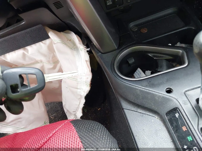 Toyota Rav4 2.5L I-4 DOHC, VVT, 176HP Front Wheel Drive | Mobile.bg � ����������� 11