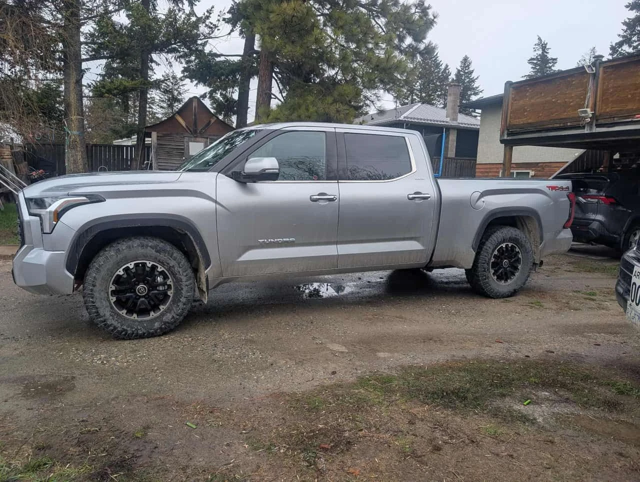 Toyota Tundra * 4x4 Crewmax Limited Long Bed * 2 КЛЮЧА * 360 , снимка 12 - Автомобили и джипове - 54208952