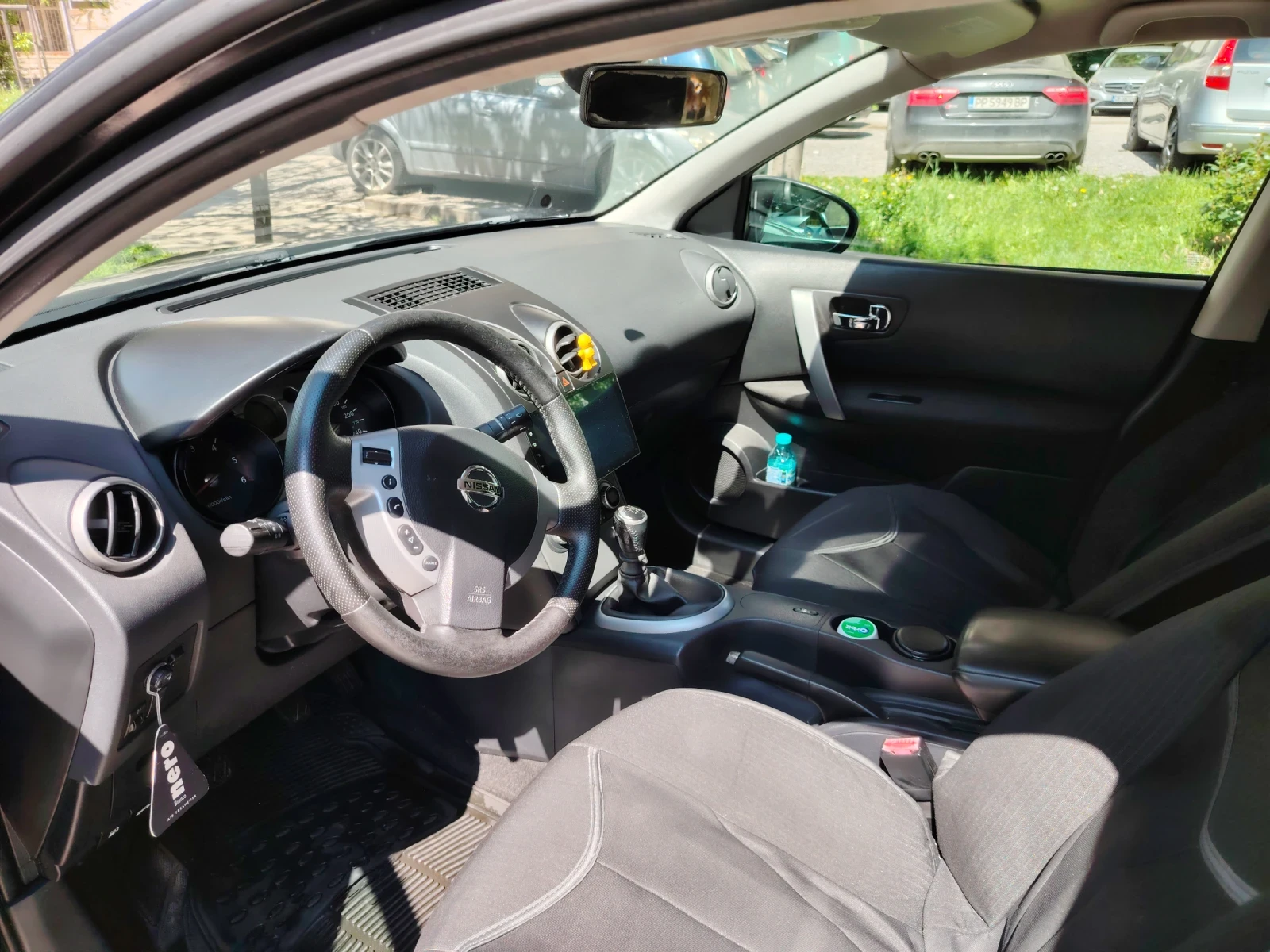 Nissan Qashqai, снимка 6 - Автомобили и джипове - 54490583
