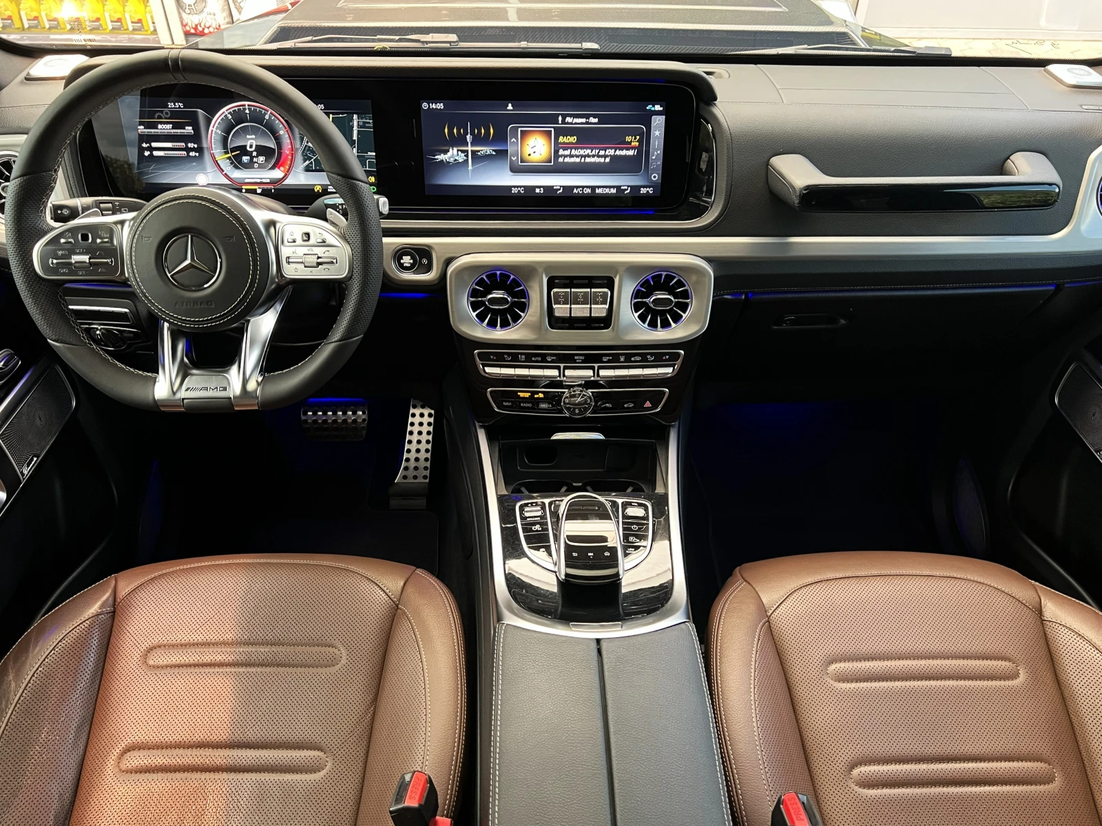 Mercedes-Benz G 500 / BRABUS 800 PACKAGE / CARBON / 360 / PANO / , снимка 15 - Автомобили и джипове - 54631944