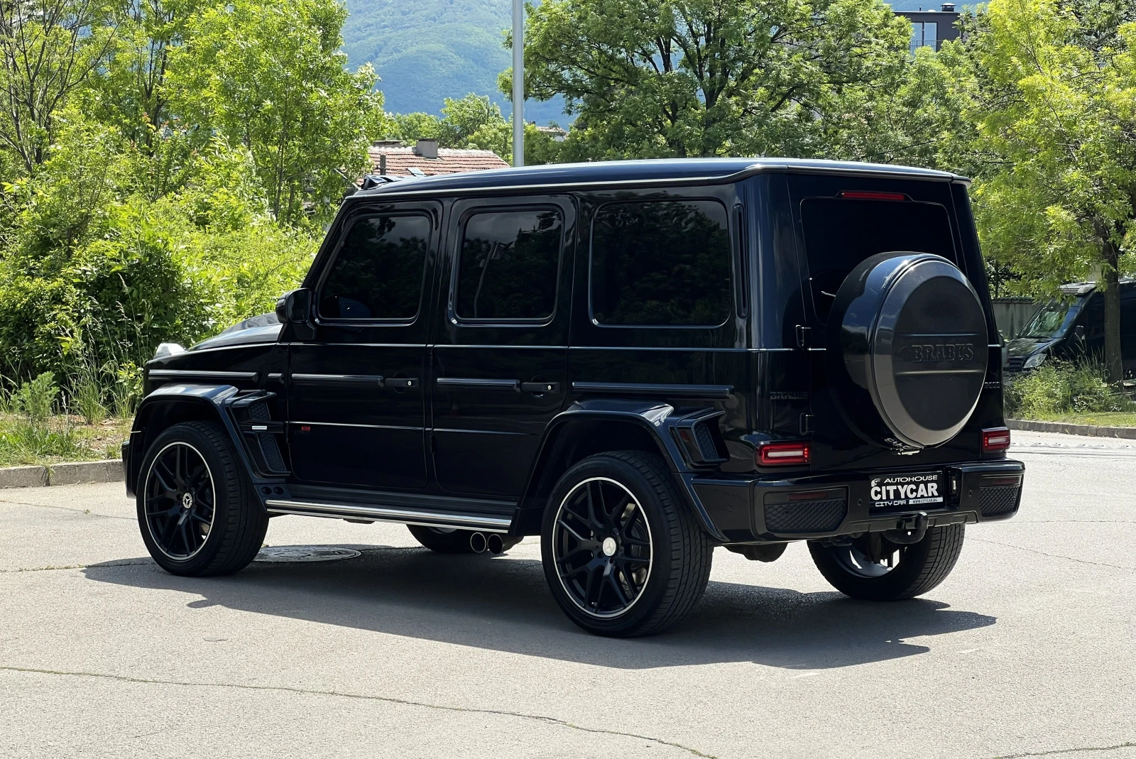 Mercedes-Benz G 500 / BRABUS 800 PACKAGE / CARBON / 360 / PANO / , снимка 4 - Автомобили и джипове - 54631944