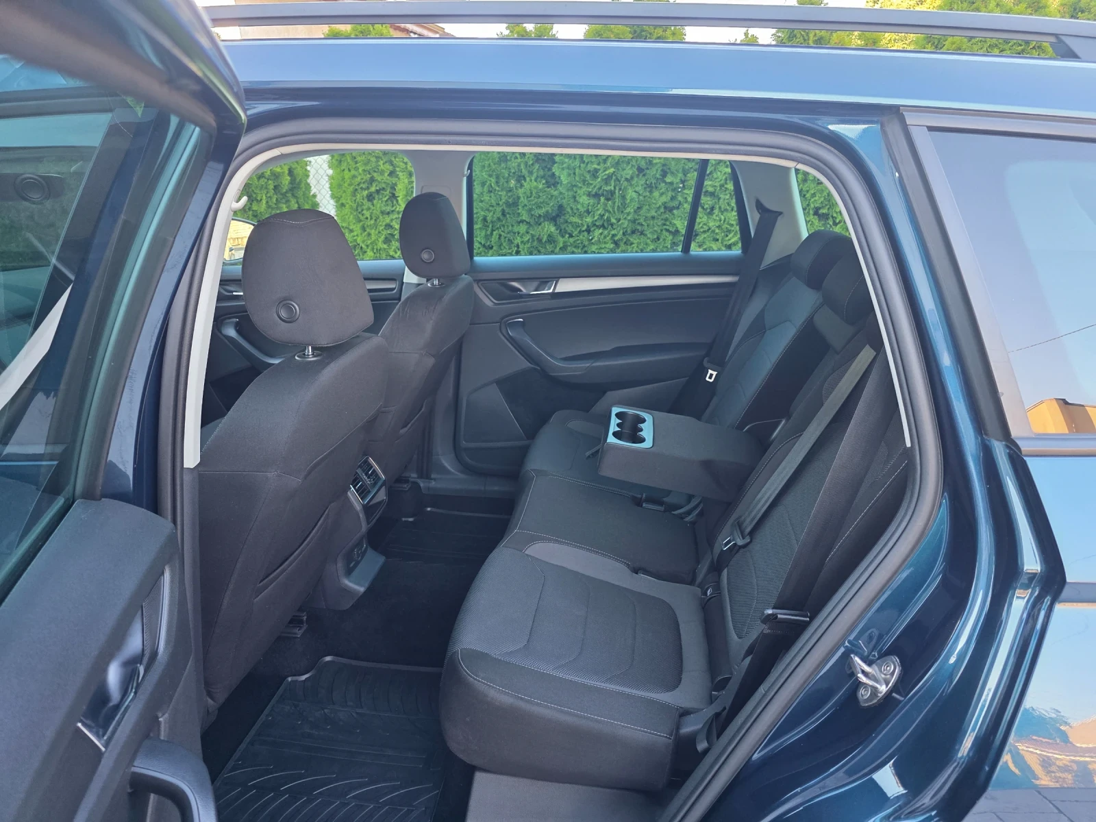 Skoda Kodiaq 2.0 TDI AVTO НАПЪЛНО ОТСЛУЖЕН , снимка 9 - Автомобили и джипове - 55551785