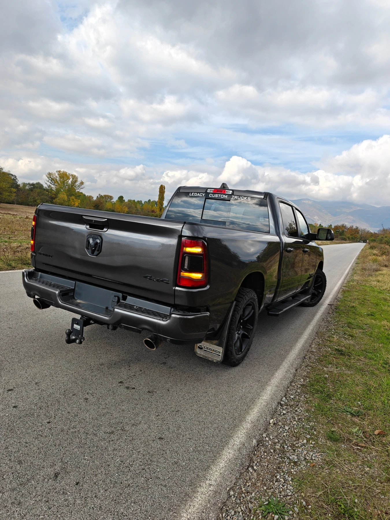 Dodge Ram RAM 1500 Sport 5.7 HEMI eTorque ��� Crew Cab 6.4 B | Mobile.bg � ����������� 7
