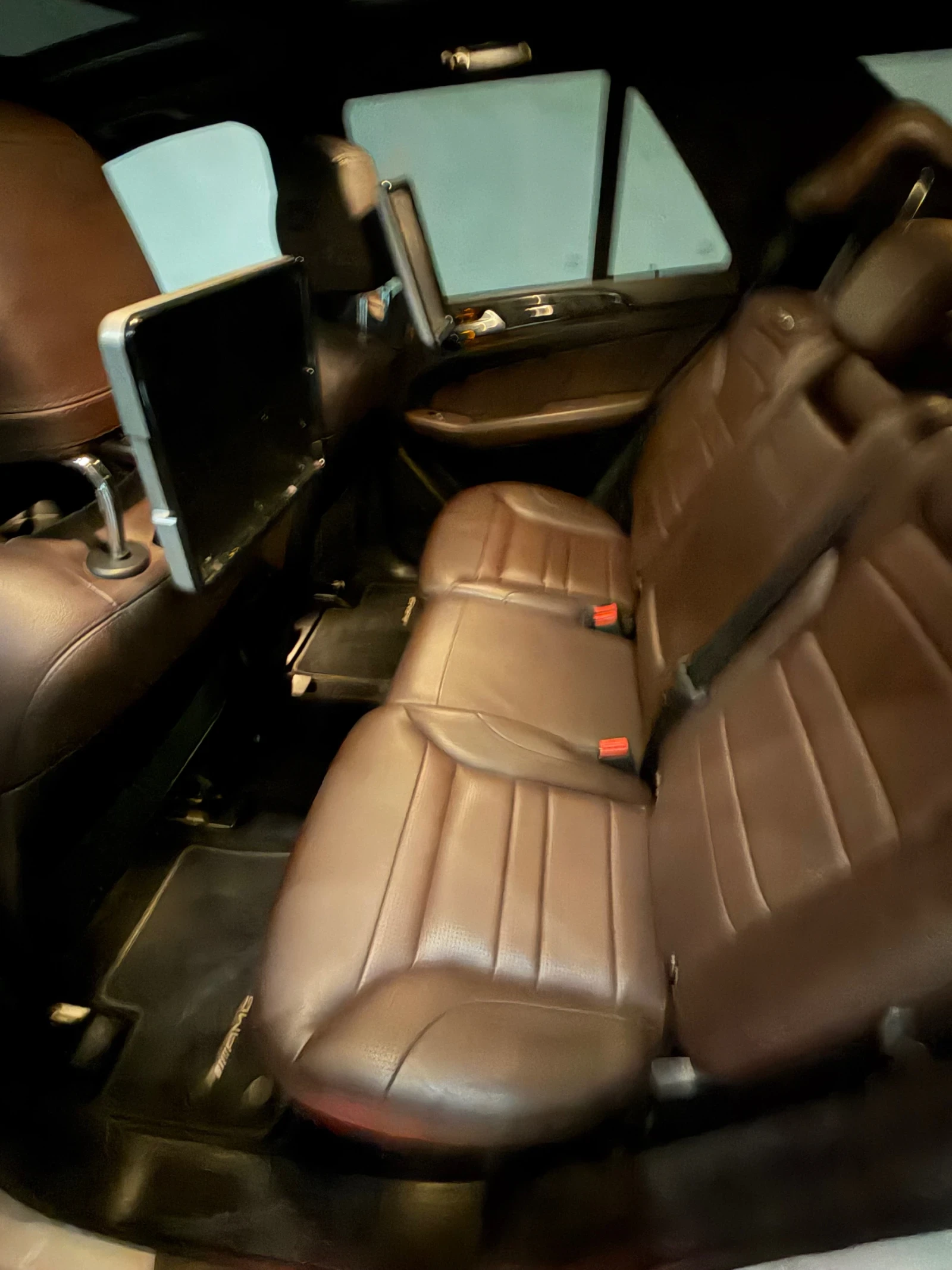 Mercedes-Benz ML 63 AMG, снимка 8 - Автомобили и джипове - 56708982