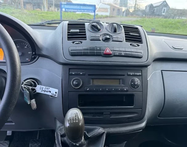 Mercedes-Benz Vito 111CDI - 113CDI , снимка 3 - Бусове и автобуси - 53171382