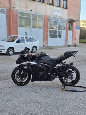 Suzuki Gsxr  - изображение 1