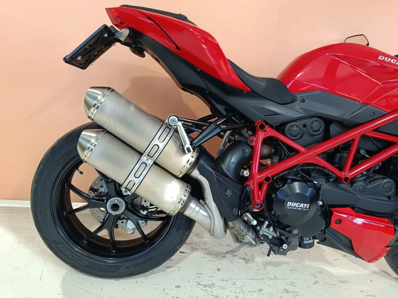 Ducati Streetfighter 800, снимка 9 - Мотоциклети и мототехника - 47812011