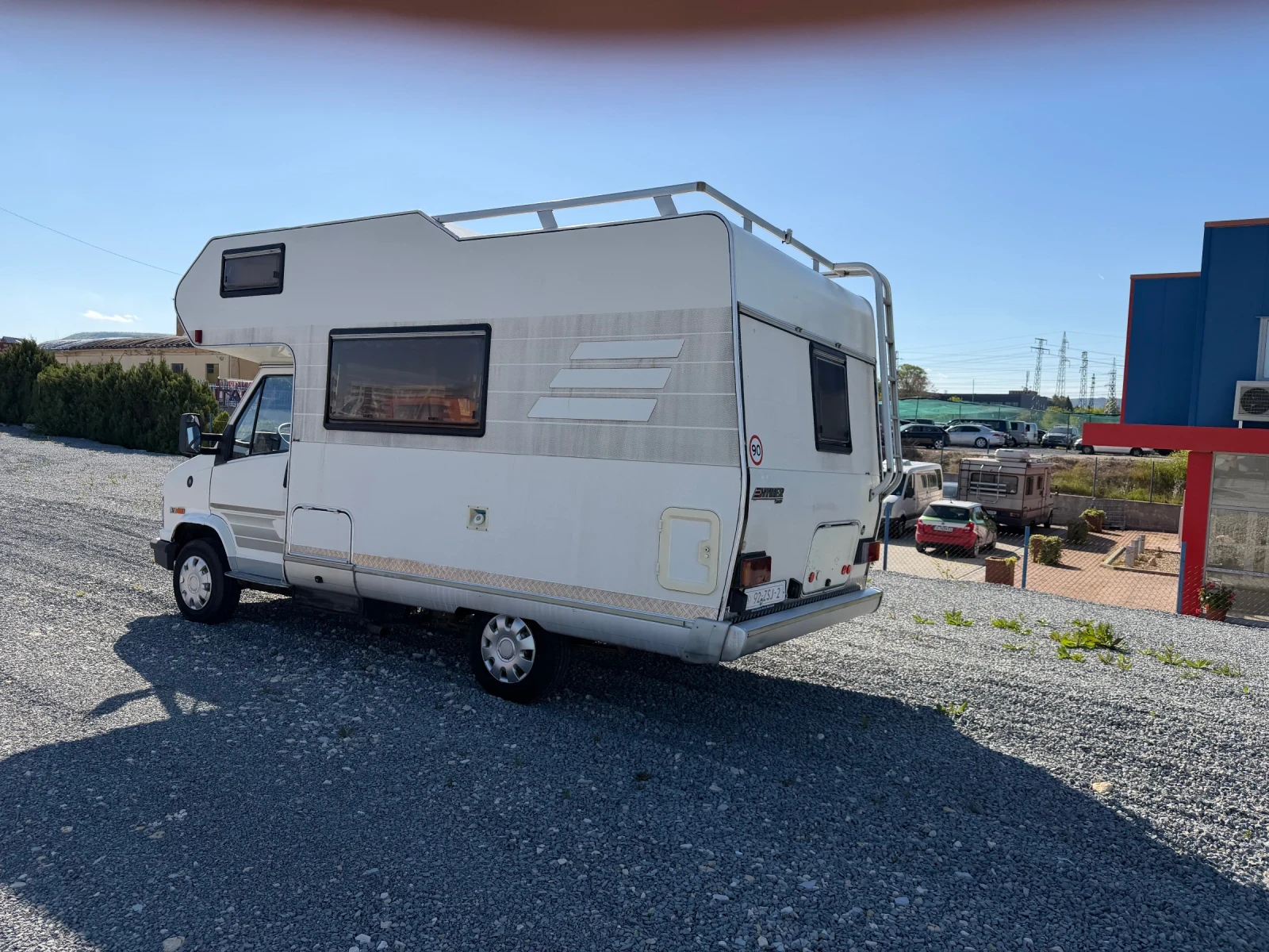 Кемпер HYMER / ERIBA, снимка 3 - Каравани и кемпери - 54428819