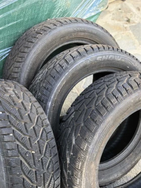 Гуми Зимни 205/55R16, снимка 4