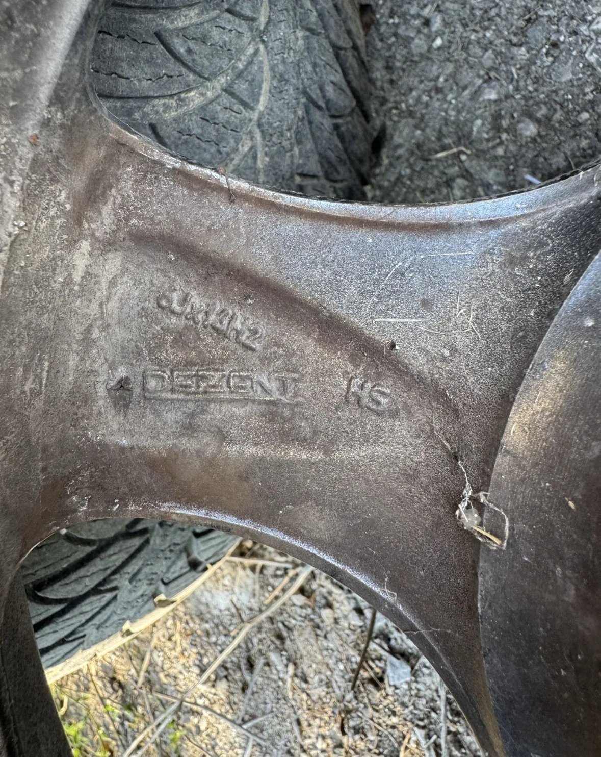 ���� � ������ 185/65R14 | Mobile.bg � ����������� 4