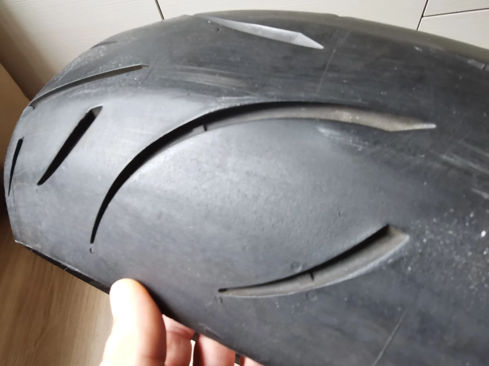  180/55 17 ZR | Mobile.bg   1