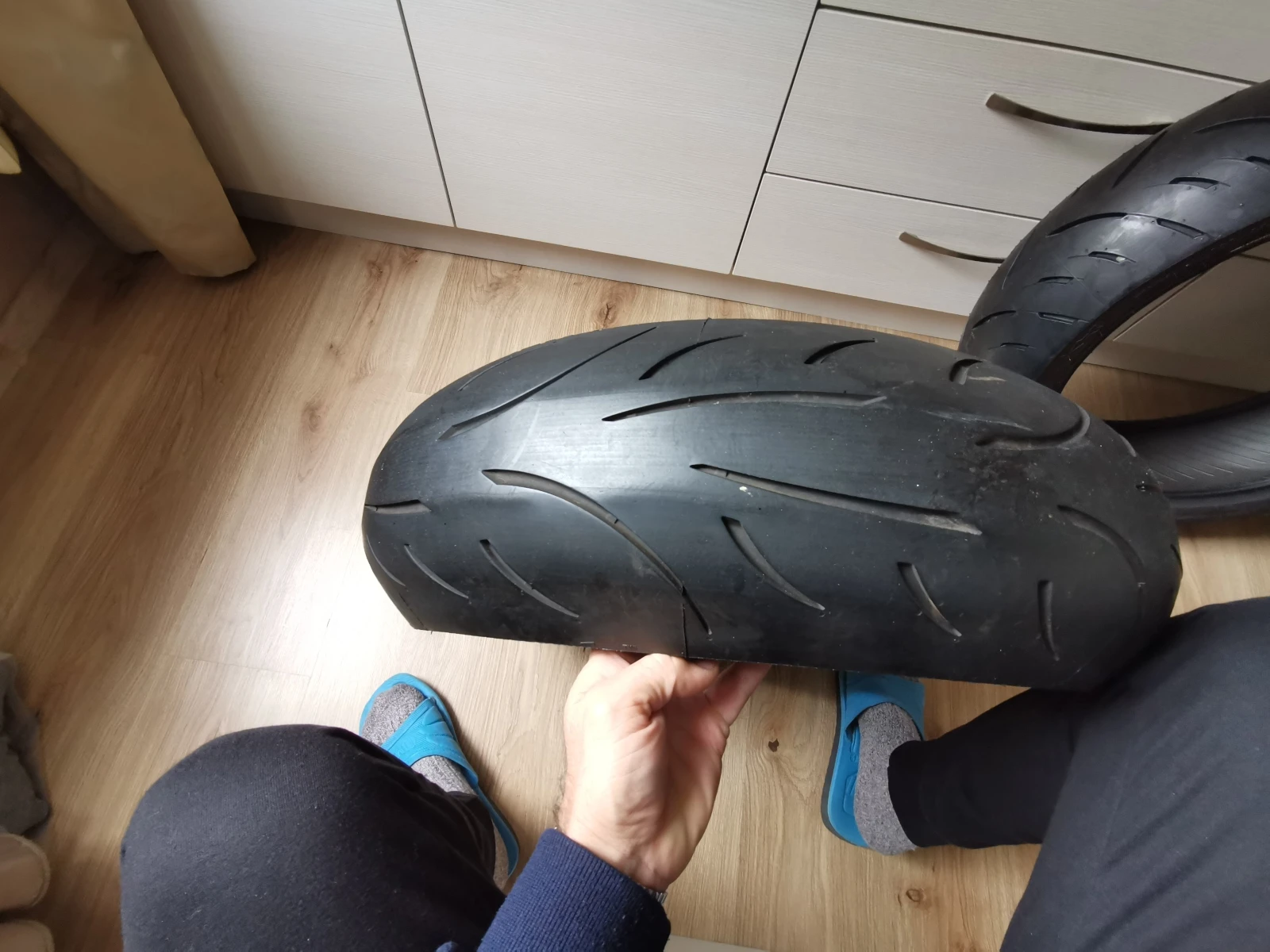  180/55 17 ZR | Mobile.bg   7