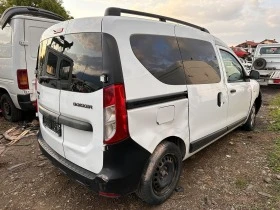 Dacia Dokker 1.6i,8V,83кс,2015г.Пътнически, снимка 7