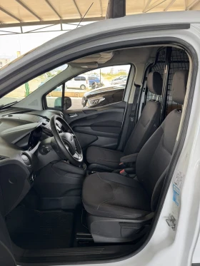 Ford Connect 1.5* 75ps* КЛИМАТИК* ПАРКТРОНИК* , снимка 11