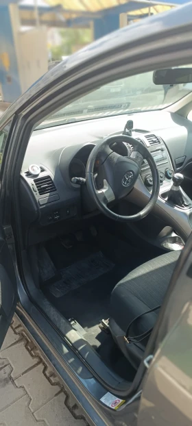 Обява за продажба на Toyota Auris ~8 500 лв. - изображение 2