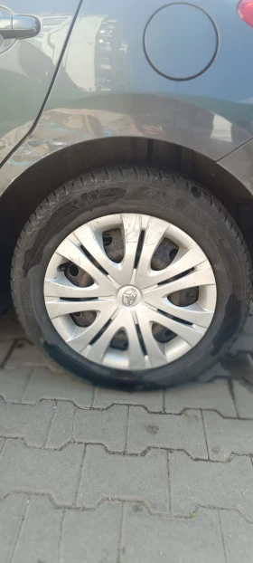 Обява за продажба на Toyota Auris ~8 500 лв. - изображение 6