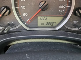 Toyota Yaris 1.3 i AUTOMAT - 15300 лв. - 94697705 12