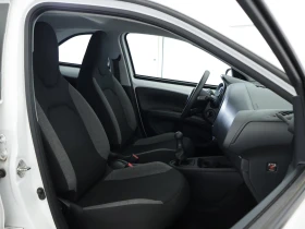 Toyota Aygo  1.0 VVT-i - 11100 € / 21709.71 лв. - 88910292 16