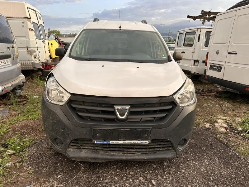 Dacia Dokker 1.6i,8V,83кс,2015г.Пътнически, снимка 2 - Автомобили и джипове - 40761854