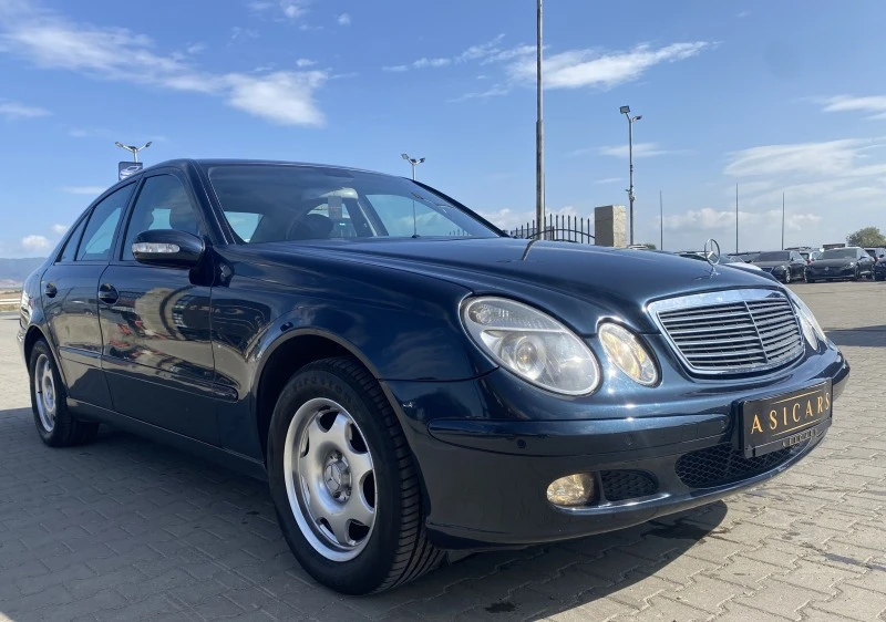 Mercedes-Benz E 220 2.2D AUTOMATIC, снимка 7 - Автомобили и джипове - 42399873