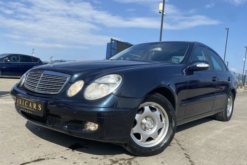 Mercedes-Benz E 220 2.2D AUTOMATIC, снимка 1 - Автомобили и джипове - 42399873