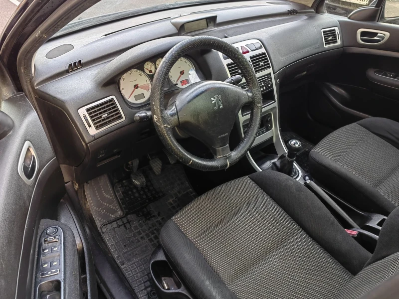 Peugeot 307 1.6hdi, снимка 9 - Автомобили и джипове - 47360946