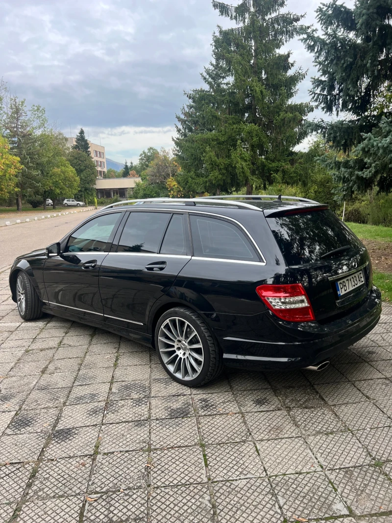 Mercedes-Benz C 220 2.2 CDI AMG, снимка 5 - Автомобили и джипове - 47446331