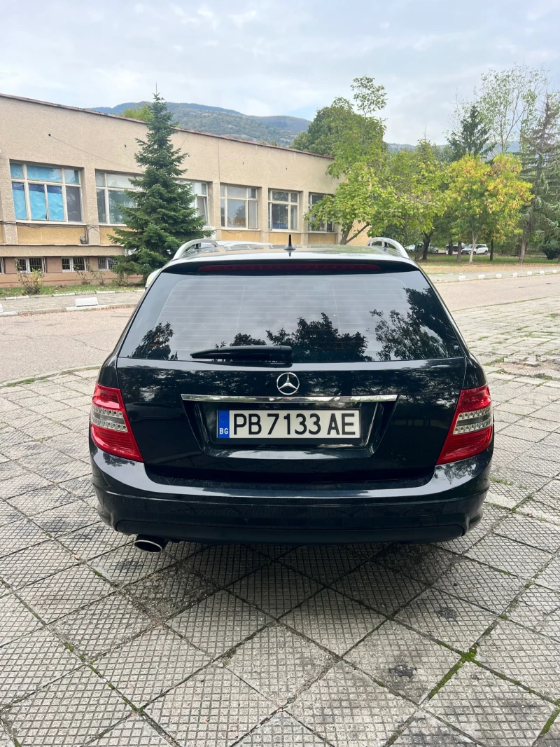 Mercedes-Benz C 220 2.2 CDI AMG, снимка 6 - Автомобили и джипове - 47446331