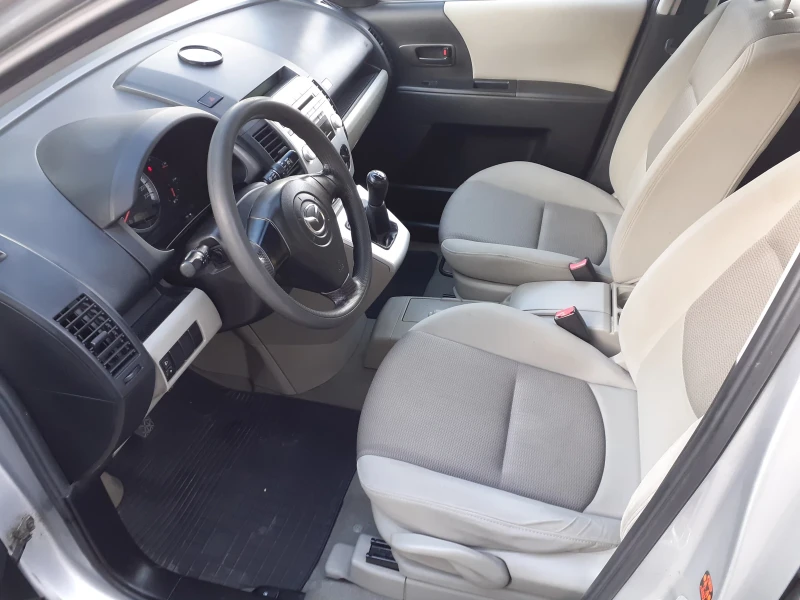 Mazda 5, снимка 13 - Автомобили и джипове - 47512527