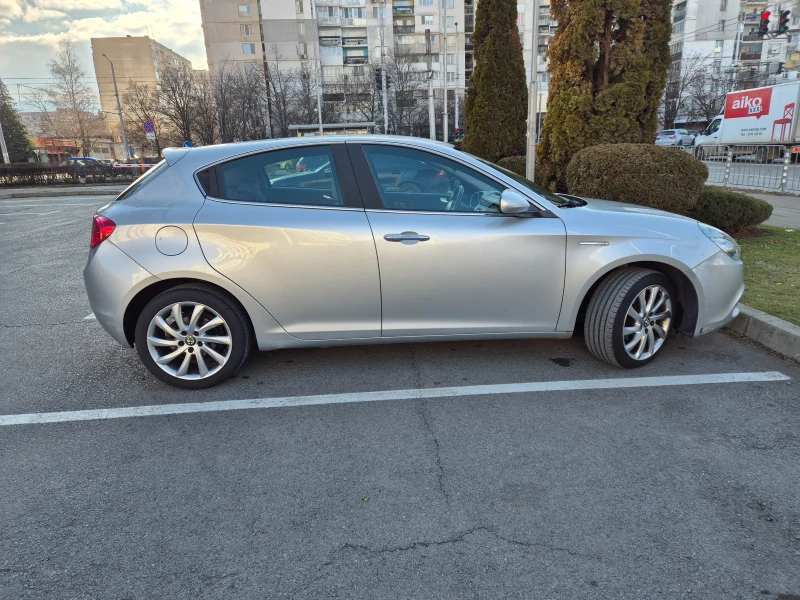 Alfa Romeo Giulietta 1.6d-105k. Facelift .., снимка 8 - Автомобили и джипове - 47534818