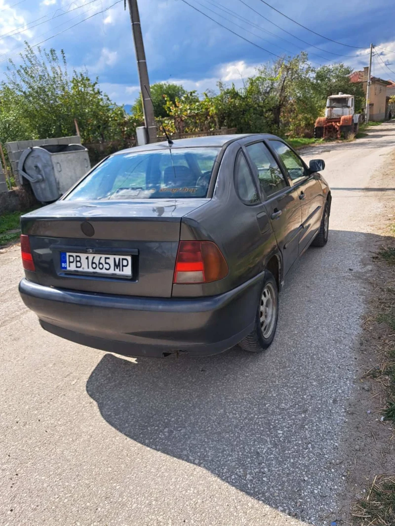 VW Polo, снимка 3 - Автомобили и джипове - 47541723