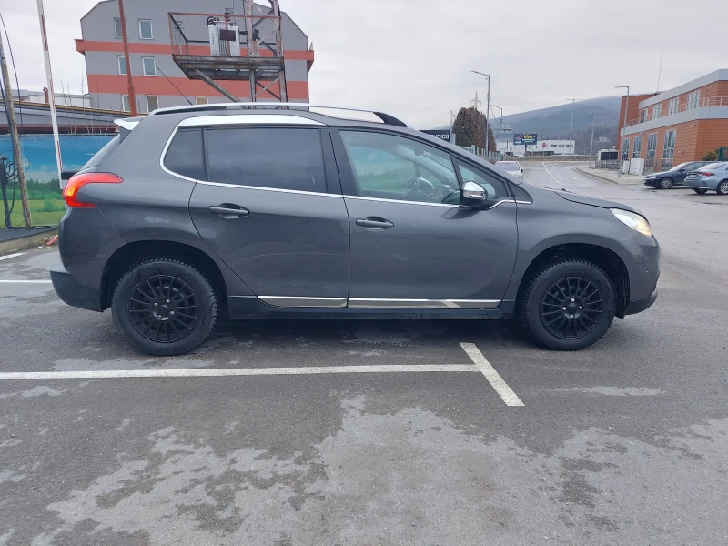 Peugeot 2008 1.6 i,  ALLURE, NAVI, Кожа, Швейцария, снимка 4 - Автомобили и джипове - 48297727